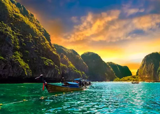 Phi Phi & Khai  Sunset Tour