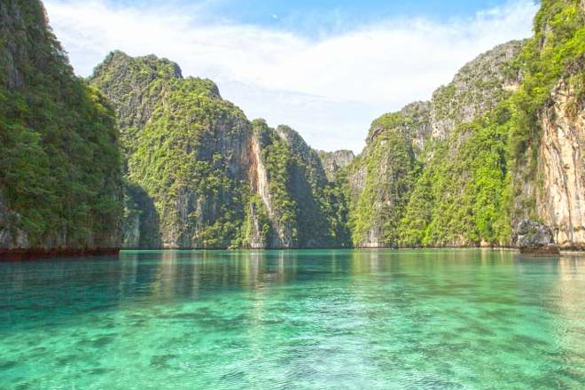 Phi Phi & Khai Tour by Speedboat