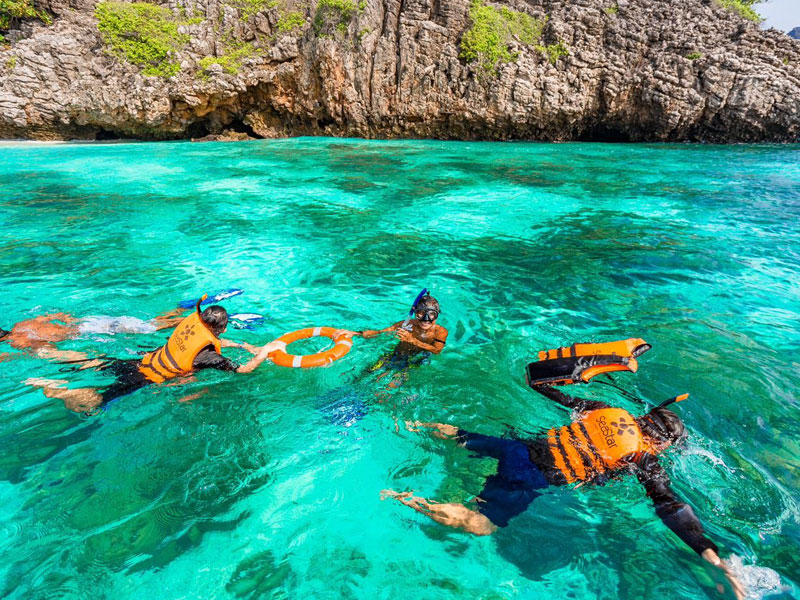 Phi Phi & Khai Island by Speed Boat